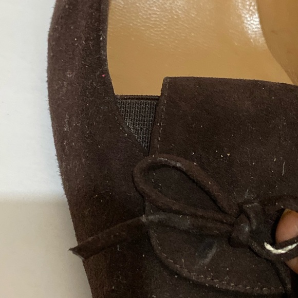 Stuart Weitzman Brown Suede Pumps - Picture 7 of 8